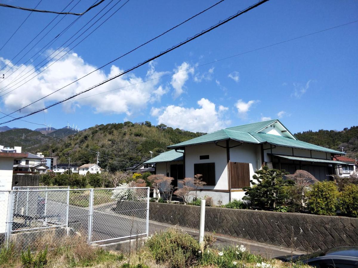 Izu Shirada Villa 伊豆白田家 Хигасиидзу Экстерьер фото